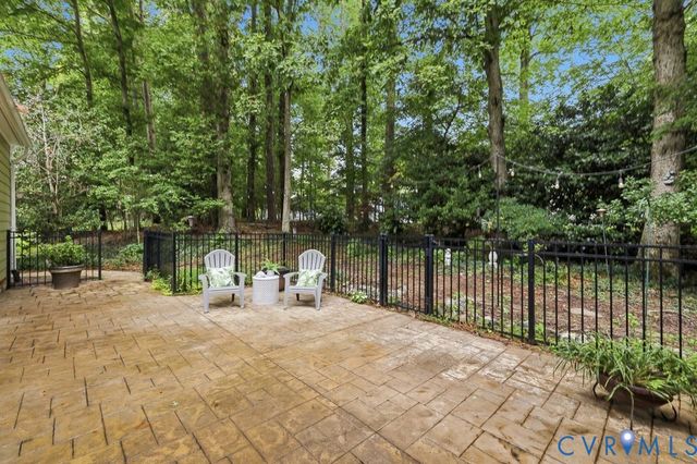 5700 Sandstone Ridge Rd, Midlothian, VA 23112