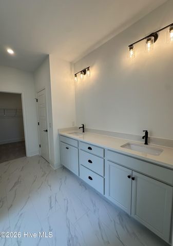 2212 Sandbrook Loop, Leland, NC 28451