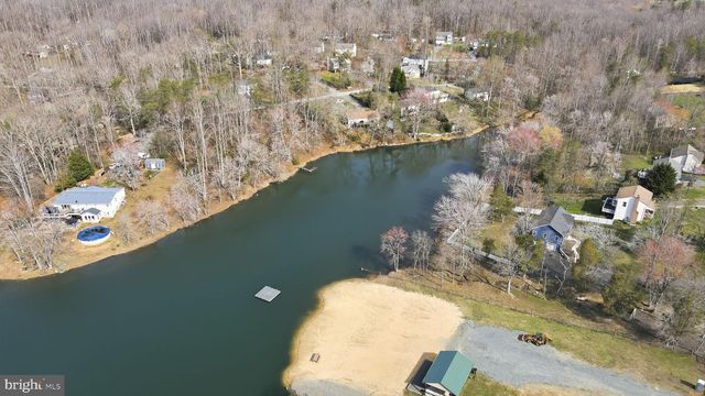 145 HOLLY DR, Stafford, VA 22556