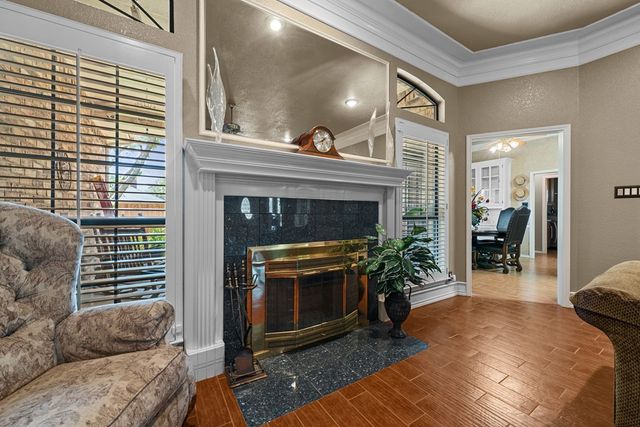 1919 Centerview, Midland, TX 79707