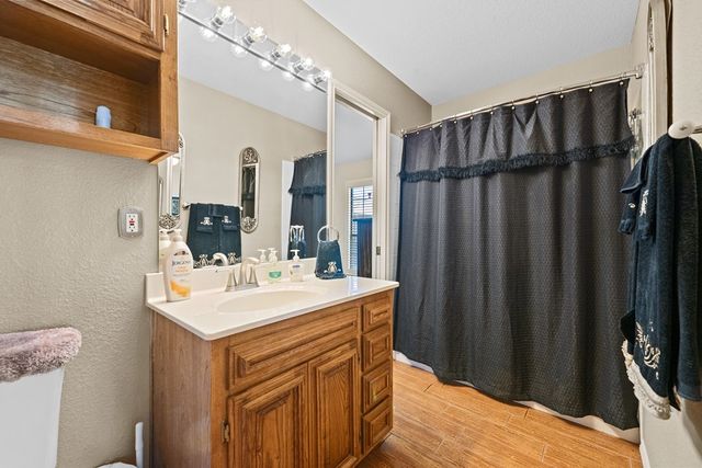 1919 Centerview, Midland, TX 79707