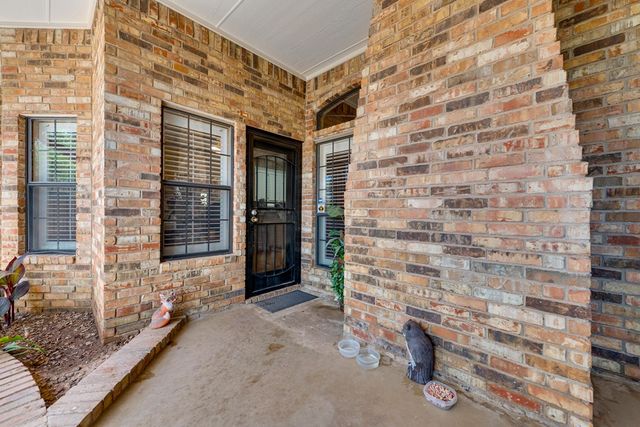 1919 Centerview, Midland, TX 79707