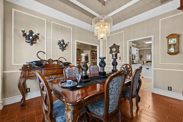 1919 Centerview, Midland, TX 79707