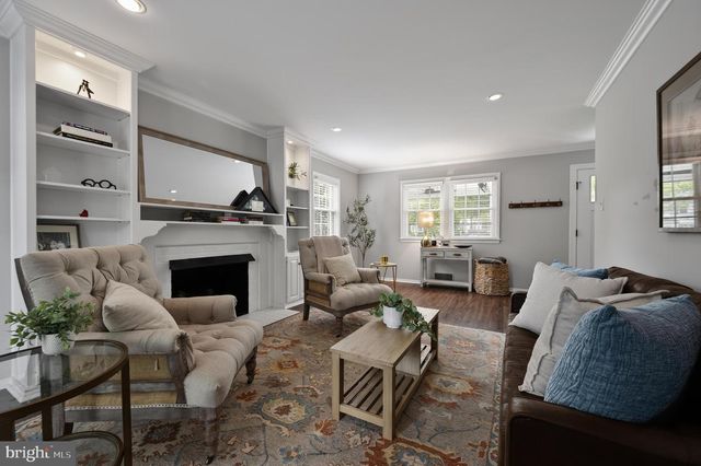 8603 CYRUS PL, Alexandria, VA 22308