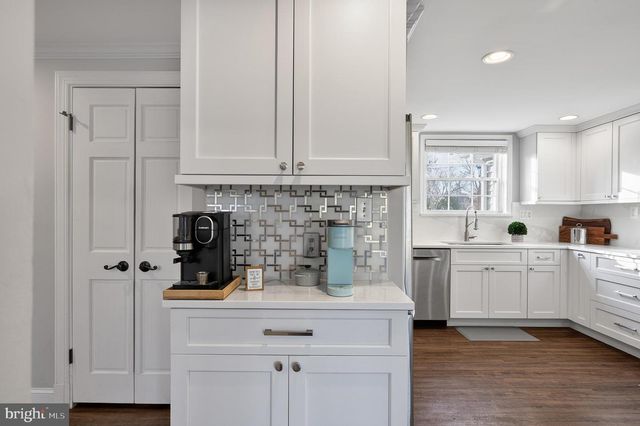 8603 CYRUS PL, Alexandria, VA 22308