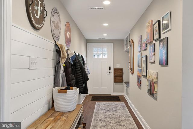 8603 CYRUS PL, Alexandria, VA 22308