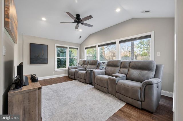 8603 CYRUS PL, Alexandria, VA 22308