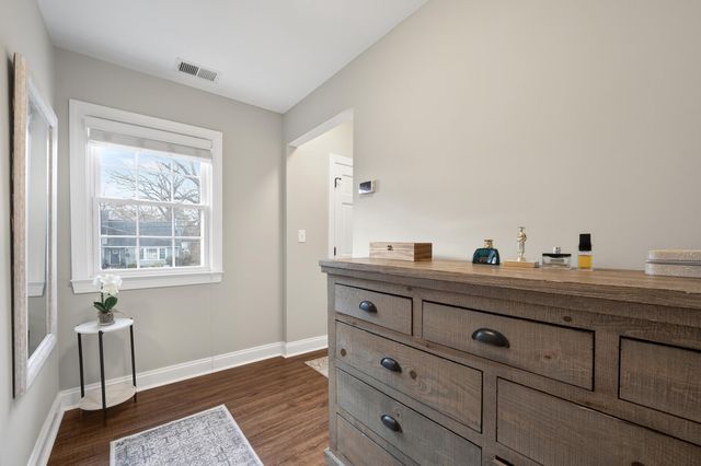 8603 CYRUS PL, Alexandria, VA 22308