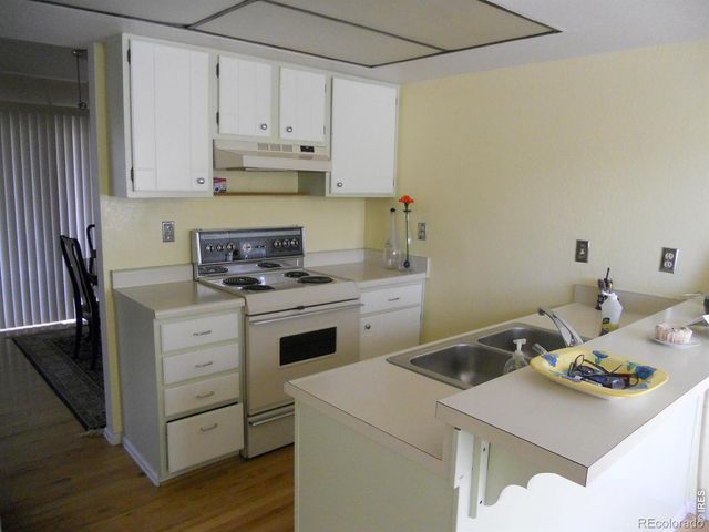 2663 Grapewood Lane, Boulder, CO 80304