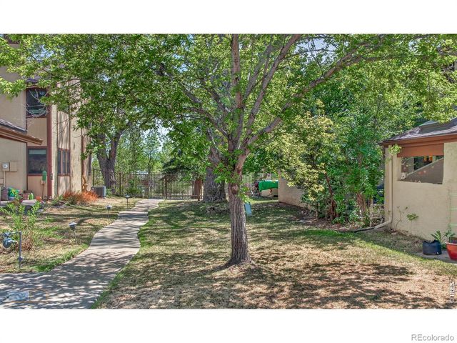 2663 Grapewood Lane, Boulder, CO 80304