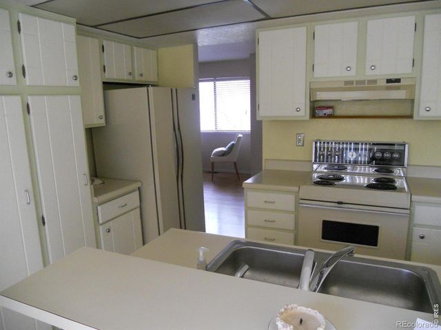 2663 Grapewood Lane, Boulder, CO 80304