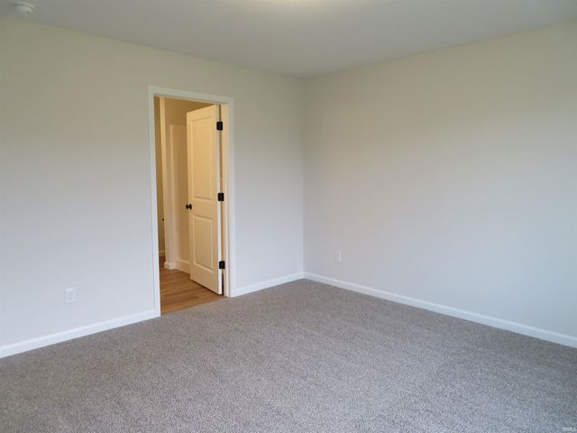 18473 Falcons Lair Court, New Paris, IN 46553