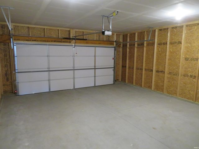18473 Falcons Lair Court, New Paris, IN 46553