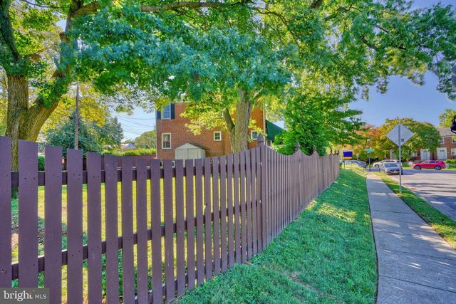 6473 BLENHEIM RD, Baltimore, MD 21212