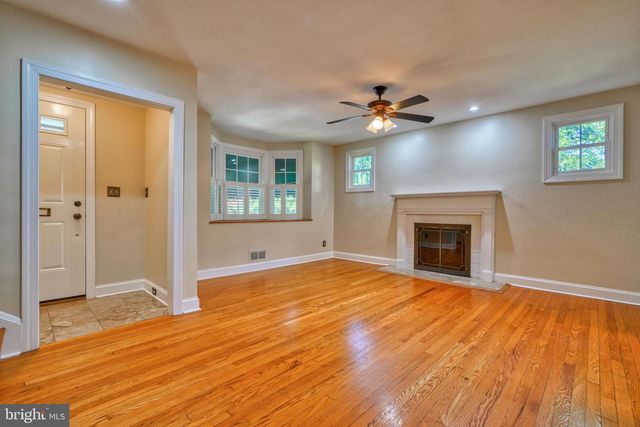 6473 BLENHEIM RD, Baltimore, MD 21212