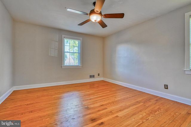 6473 BLENHEIM RD, Baltimore, MD 21212