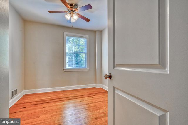 6473 BLENHEIM RD, Baltimore, MD 21212