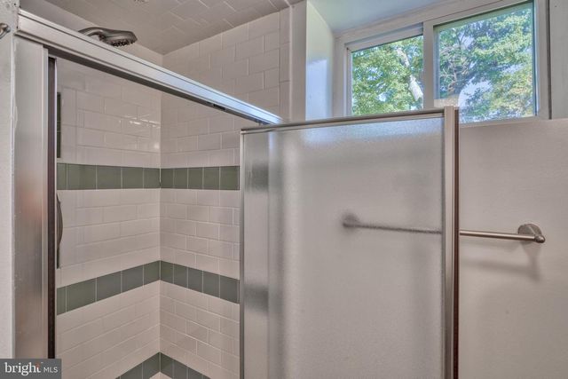 6473 BLENHEIM RD, Baltimore, MD 21212