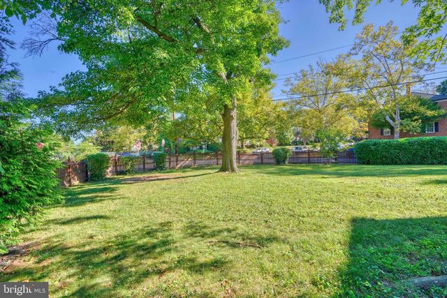 6473 BLENHEIM RD, Baltimore, MD 21212