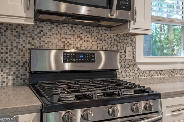 2210 Rosser Place, Smoke Rise, GA 30087