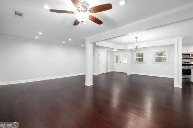 2210 Rosser Place, Smoke Rise, GA 30087