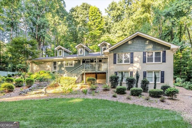 2210 Rosser Place, Smoke Rise, GA 30087