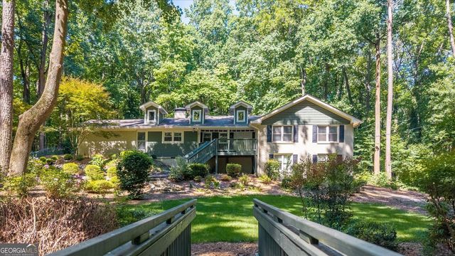 2210 Rosser Place, Smoke Rise, GA 30087
