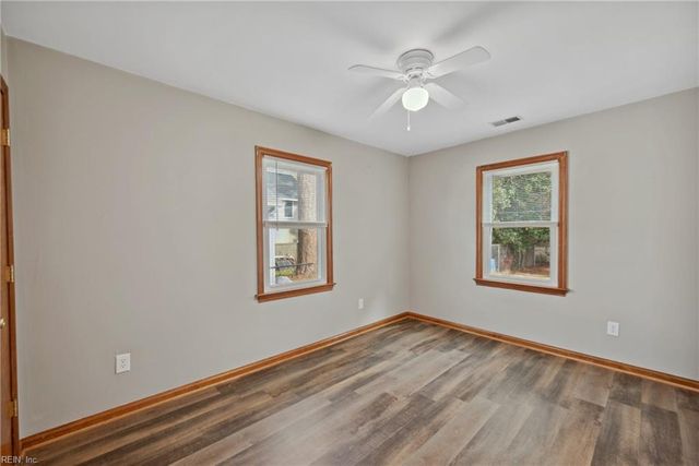 1607 Jackson AVE, Chesapeake, VA 23324