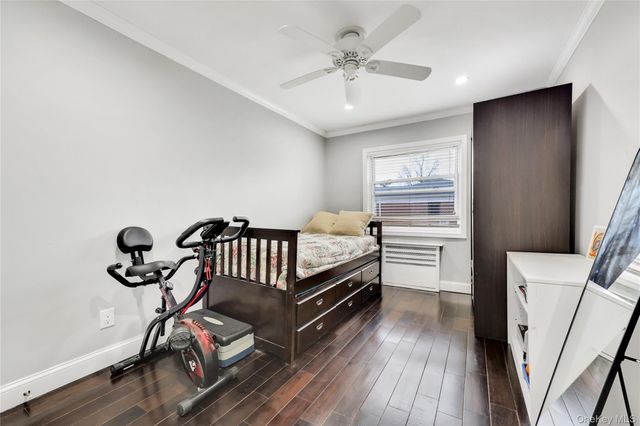 1201 E Broadway H-23, Hewlett, NY 11557