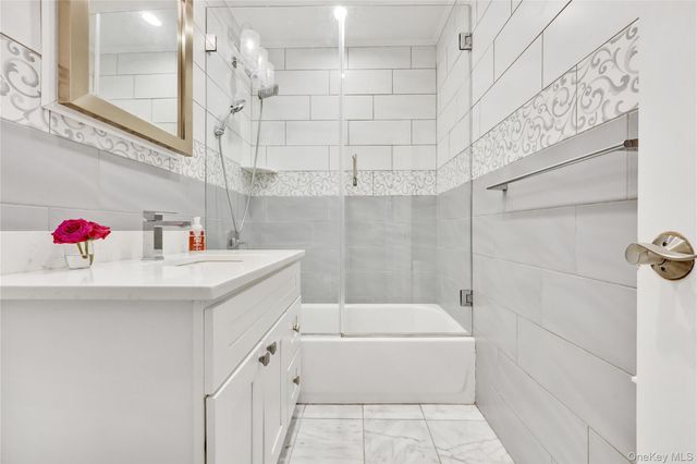 1201 E Broadway H-23, Hewlett, NY 11557