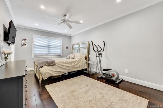 1201 E Broadway H-23, Hewlett, NY 11557