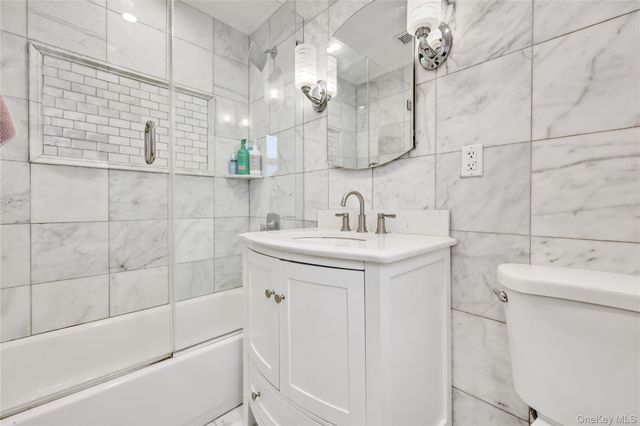 1201 E Broadway H-23, Hewlett, NY 11557