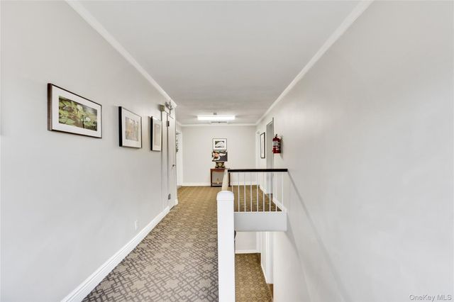 1201 E Broadway H-23, Hewlett, NY 11557