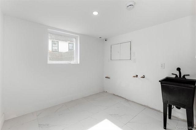 67 Ellison Avenue, Freeport, NY 11520