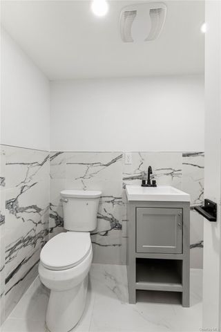 67 Ellison Avenue, Freeport, NY 11520