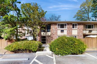 1 Rolling Way N, Peekskill, NY 10566