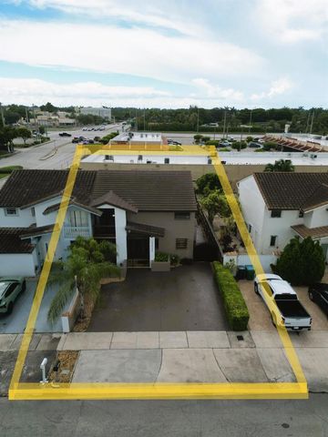 12621 SW 9TH Street, Miami, FL 33184