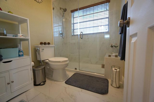 12621 SW 9TH Street, Miami, FL 33184