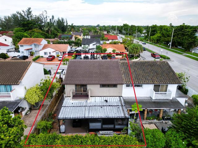 12621 SW 9TH Street, Miami, FL 33184