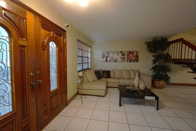12621 SW 9TH Street, Miami, FL 33184