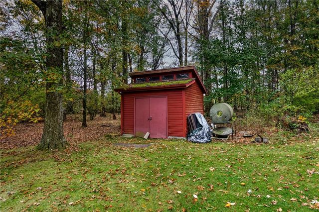 207 Orchard Terrace Dr, Wilmington Twp, PA 16142