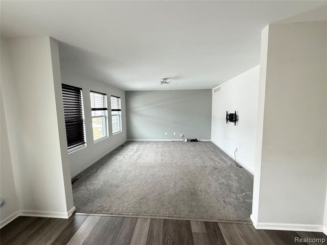 1719 Weeping Willow Court, Ypsilanti, MI 48198