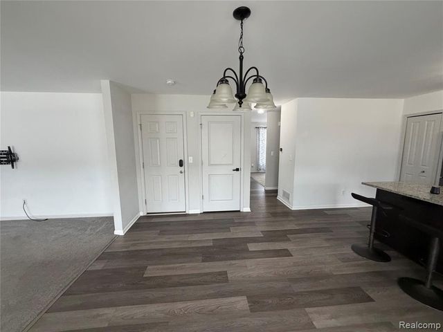 1719 Weeping Willow Court, Ypsilanti, MI 48198