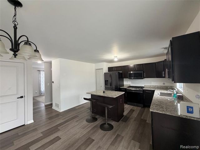 1719 Weeping Willow Court, Ypsilanti, MI 48198