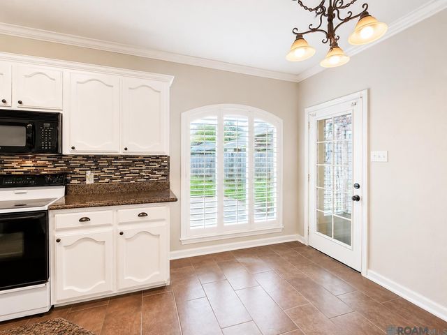 14216 Parkview Dr, Prairieville, LA 70769