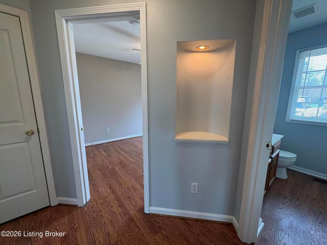 333 Harding Dr, Mt Washington, KY 40047