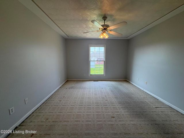 333 Harding Dr, Mt Washington, KY 40047