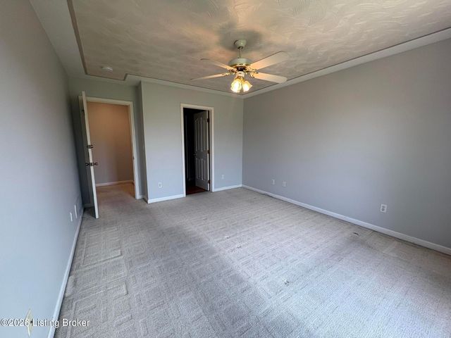 333 Harding Dr, Mt Washington, KY 40047