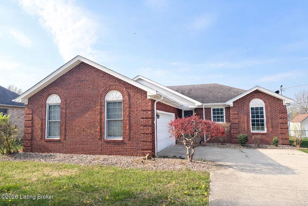 333 Harding Dr, Mt Washington, KY 40047