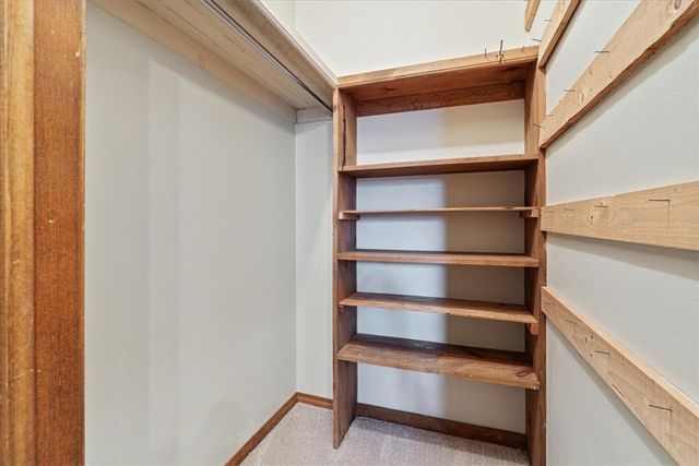 2847 Dove Drive, Fayetteville, AR 72704